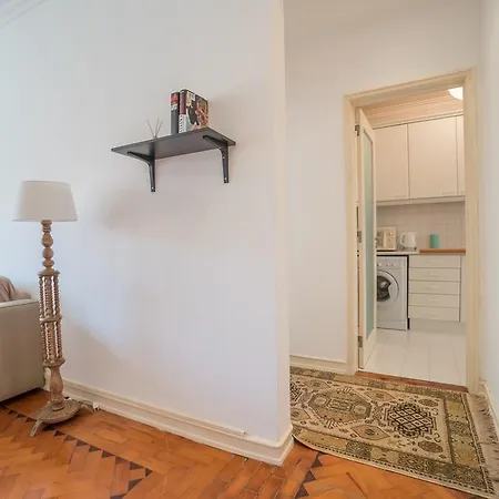 Apartment Shortstayflat - Bright Lissabon